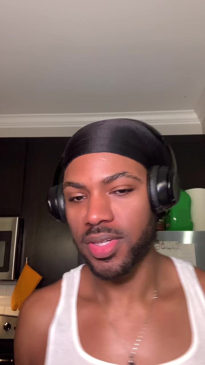 @CasanovaBrown