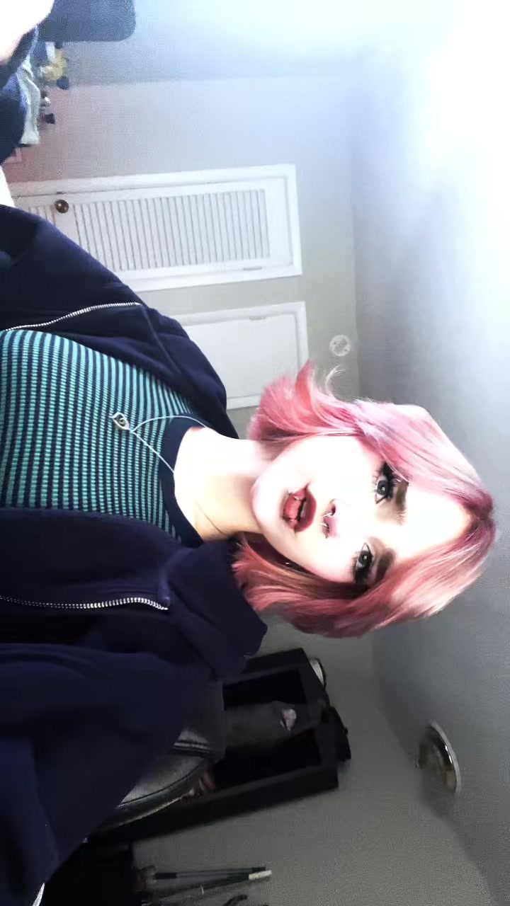 @k <3