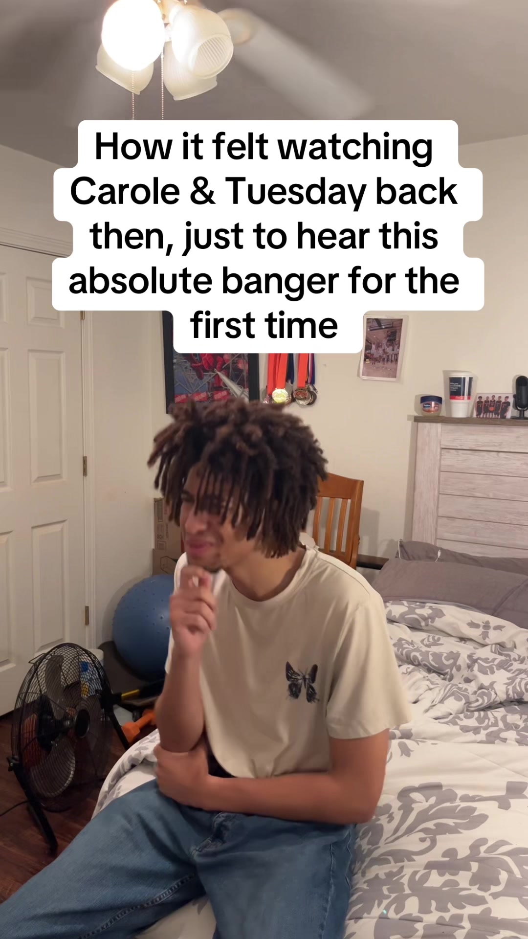 @ITZZ$kovie