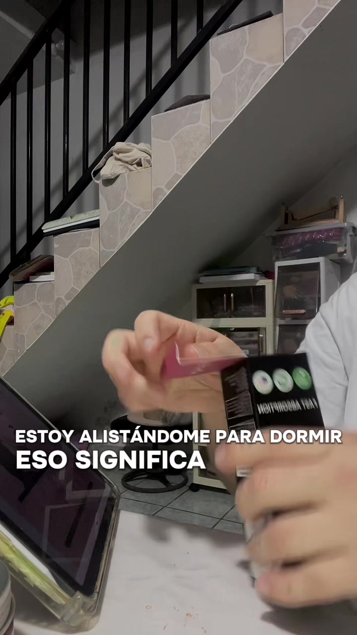 @labrujacomeplantas