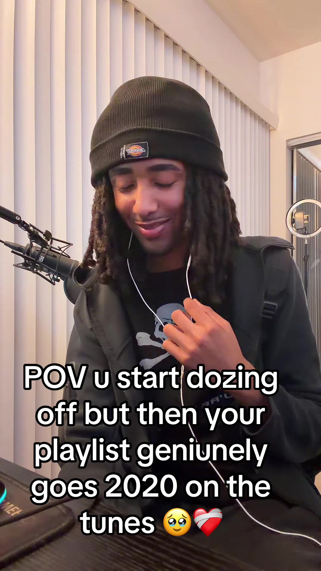 @Ł