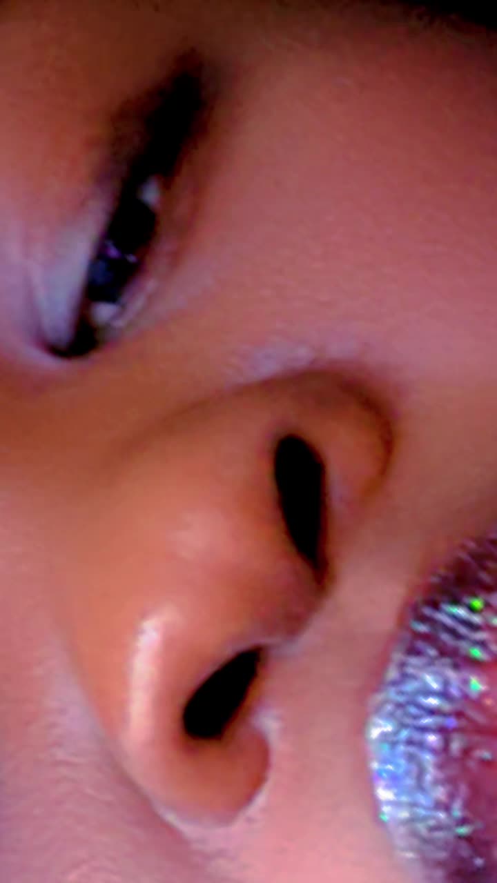 @Pauline 978 427 2081 ekrim