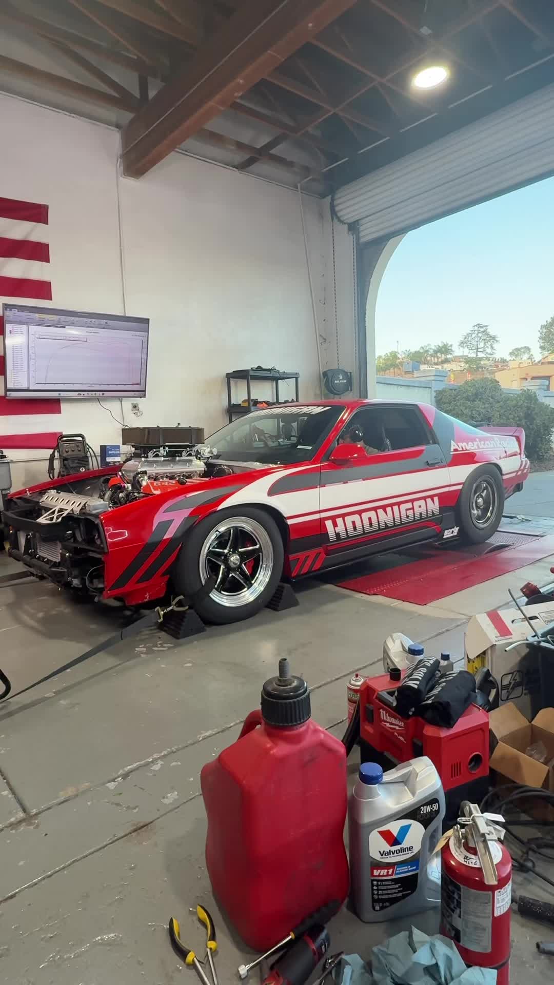@The Hoonigans
