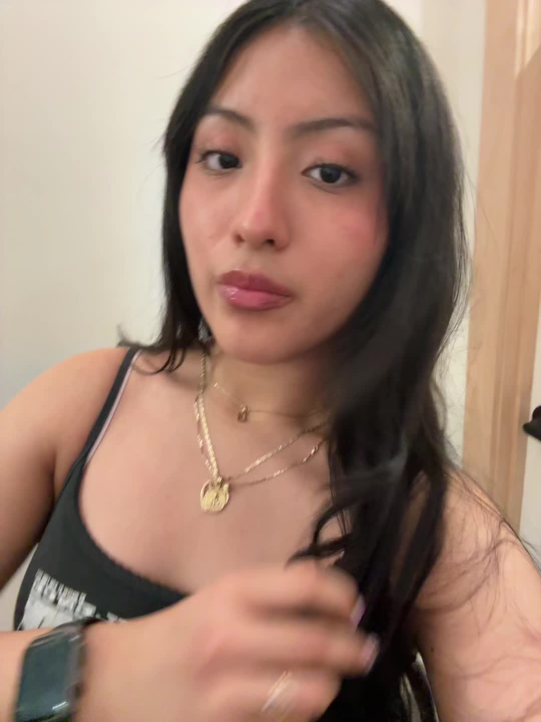 @kellyy