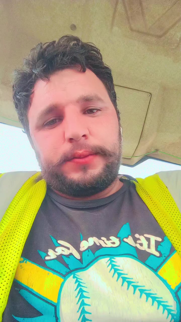 @2 𝗯𝐫ŏ𝘁𝗵𝗲𝗿 𝗟𝗼ꪜҽ ♥︎‿♥︎∯