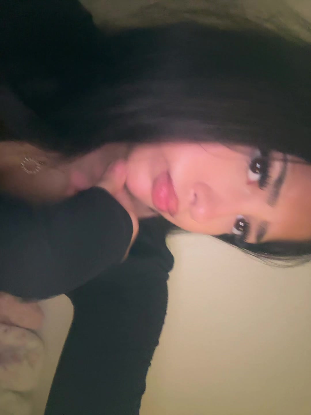 @𝒜𝓁𝒾𝓎𝒶