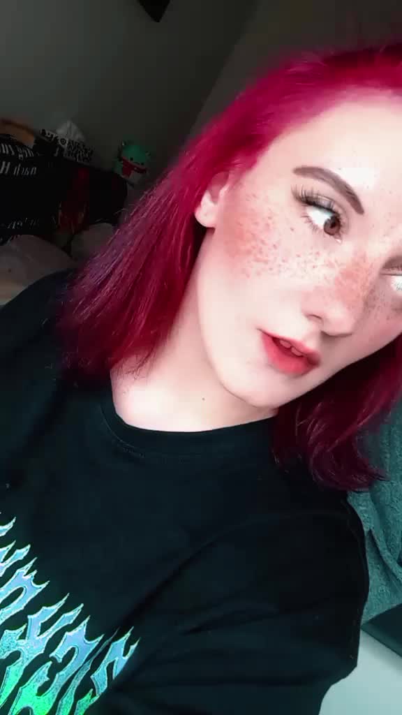 @Fuck_Girl_🖕🏻_27