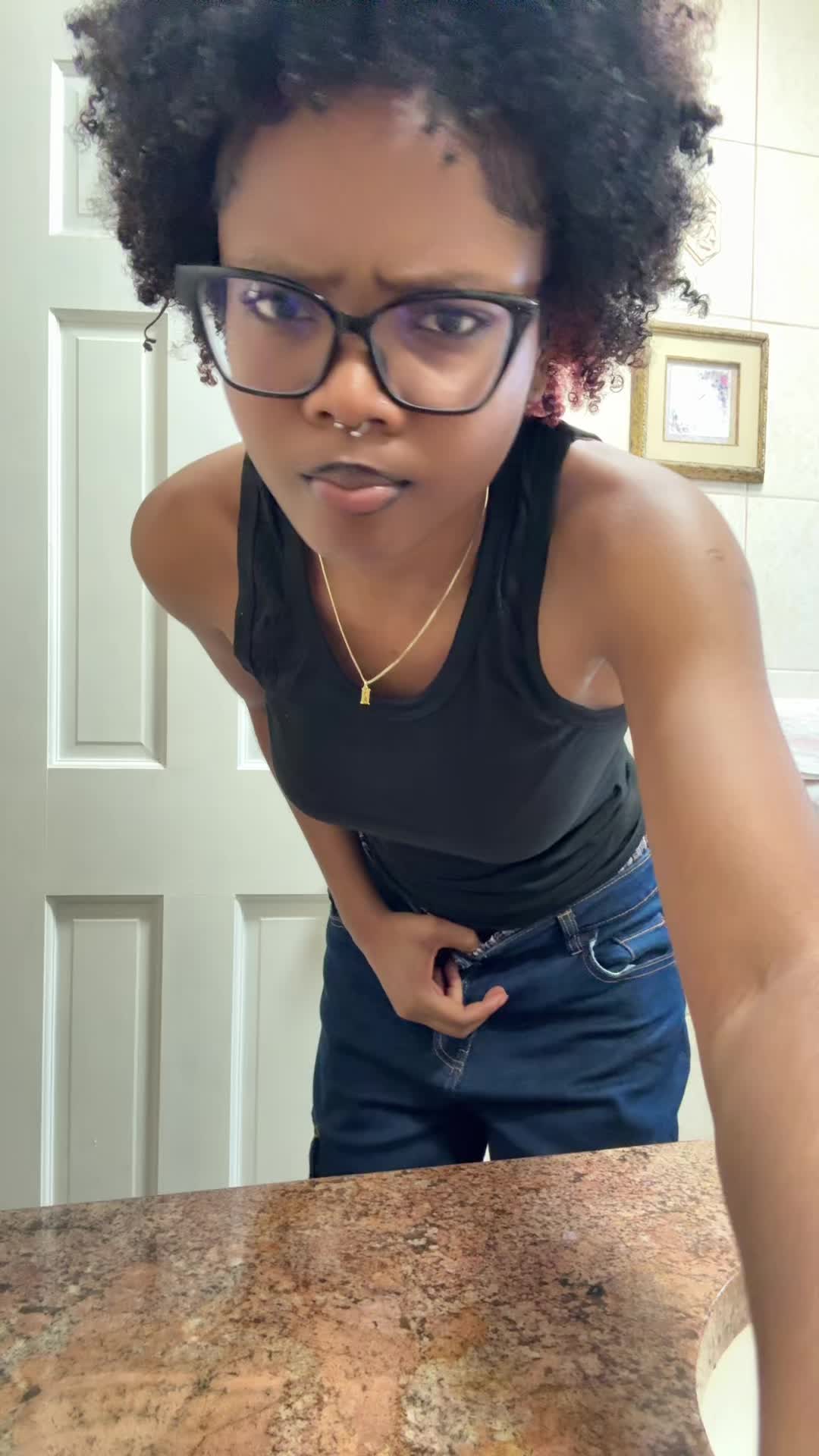 @e$oterrorist 🧚🏾♀️