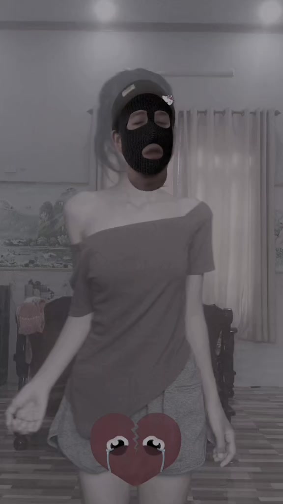 @Xuuu 🧟