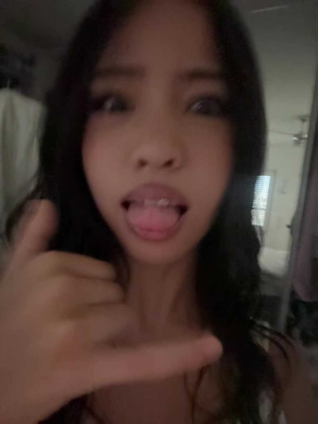 @𝐄𝐥𝐢𝐞