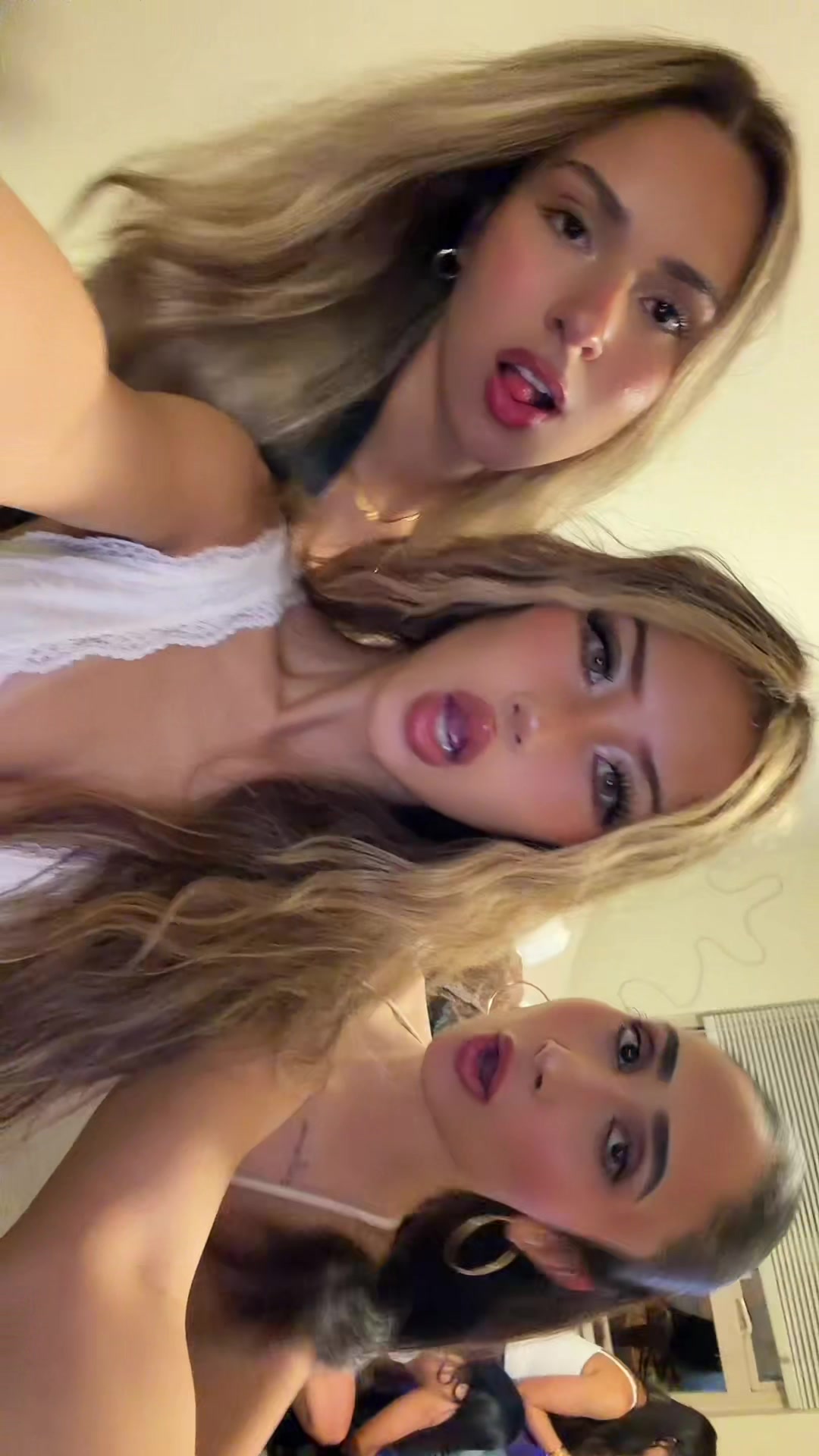 @cyn