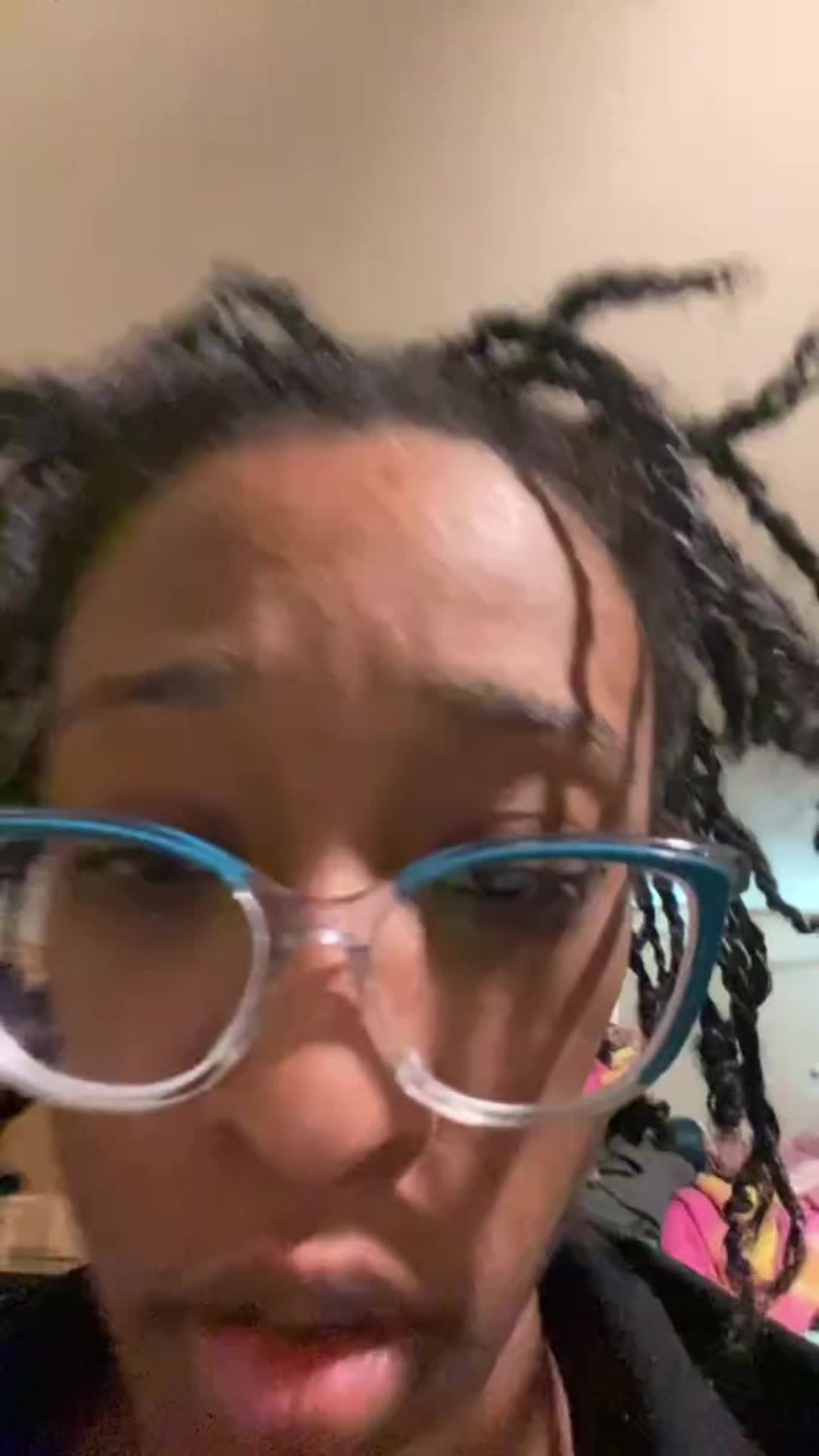 @Shayla