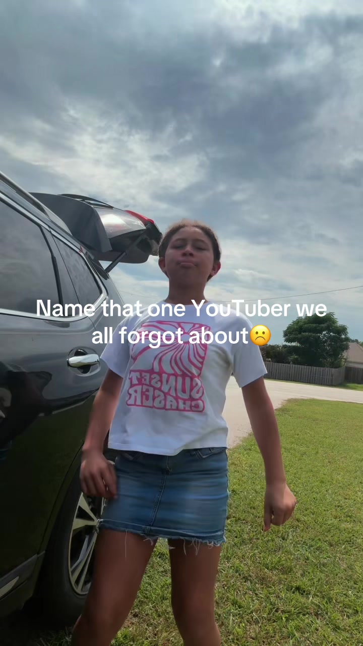 @😘Kandy-Kane🥰