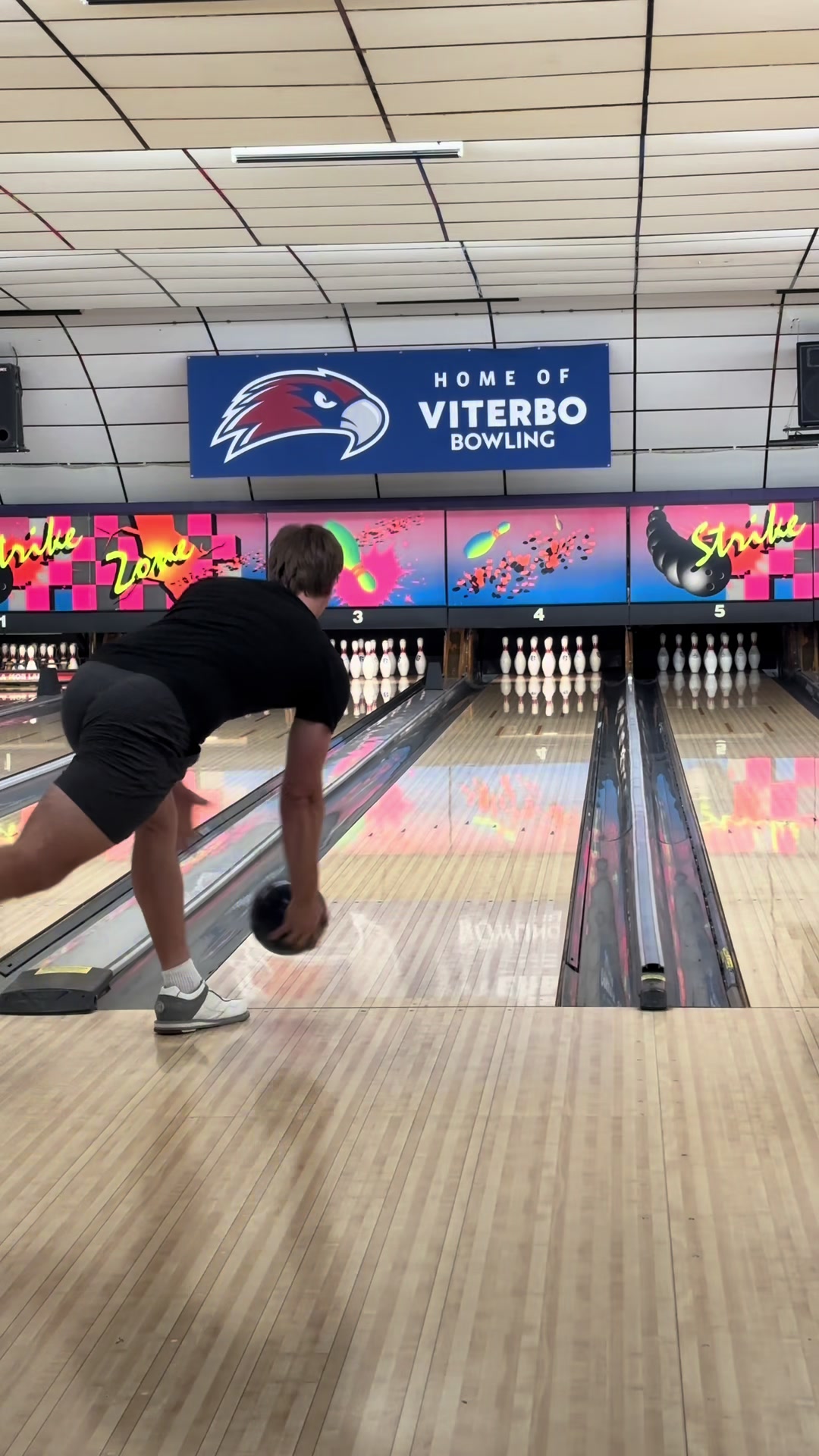 @BowlingByBeek