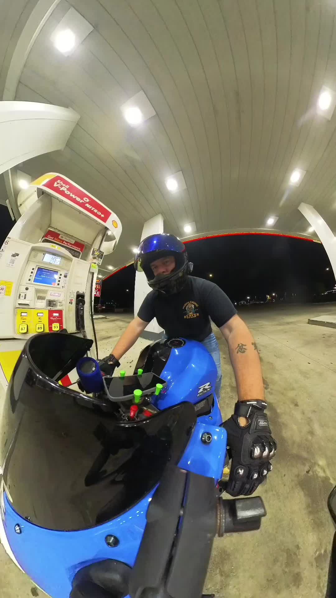 @Gixxer_chill😎