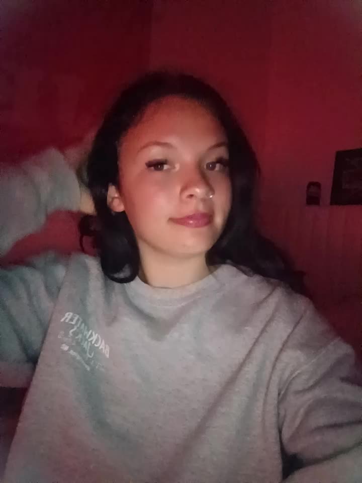 @LAYILA 💋