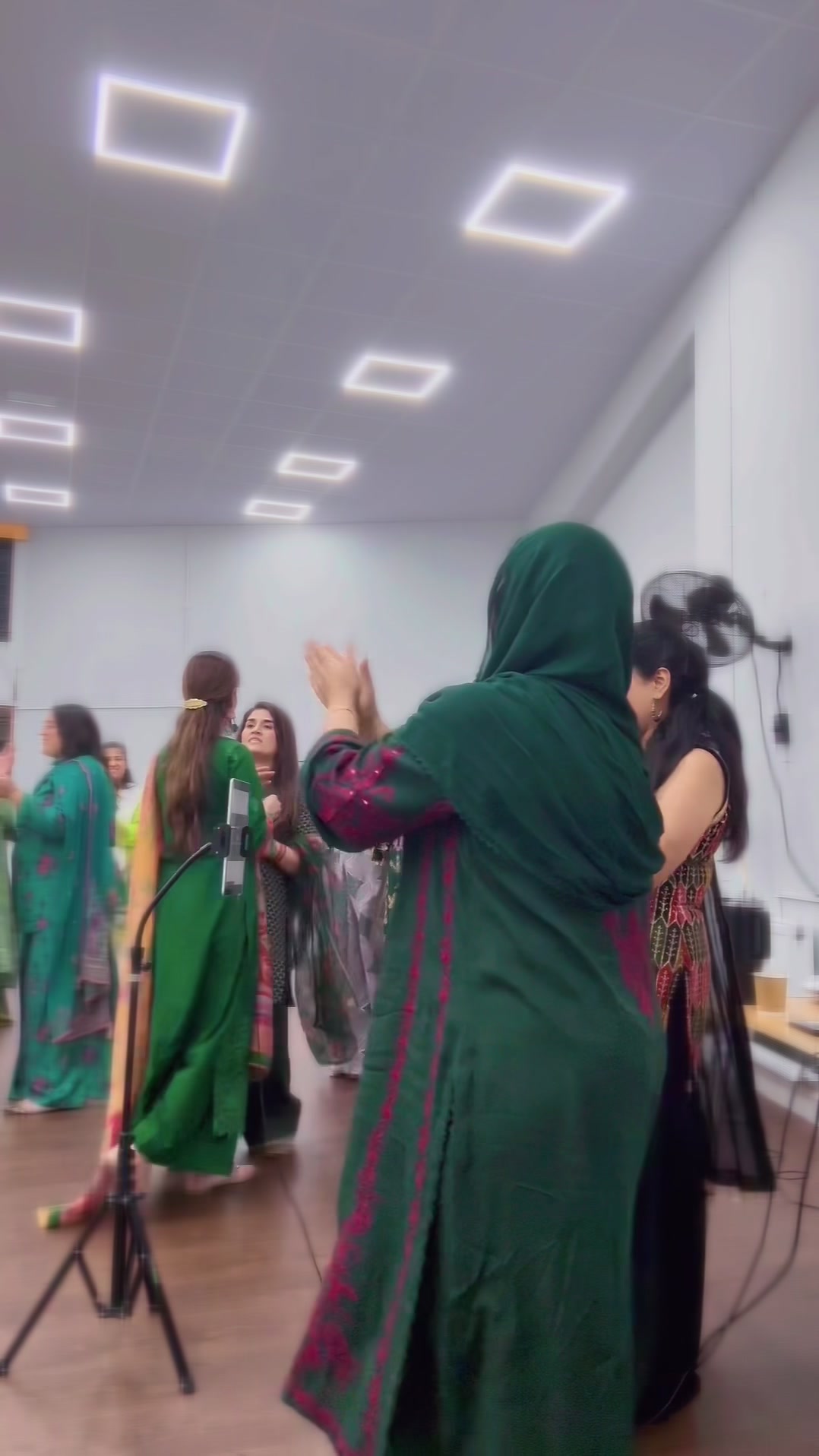 @mainhoon_rohini