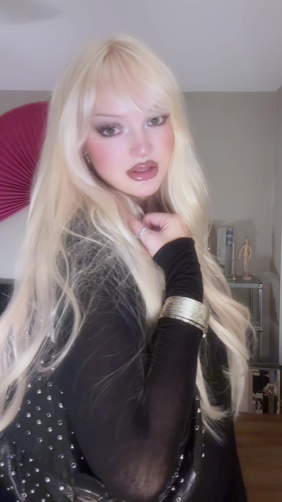 @nonamefae