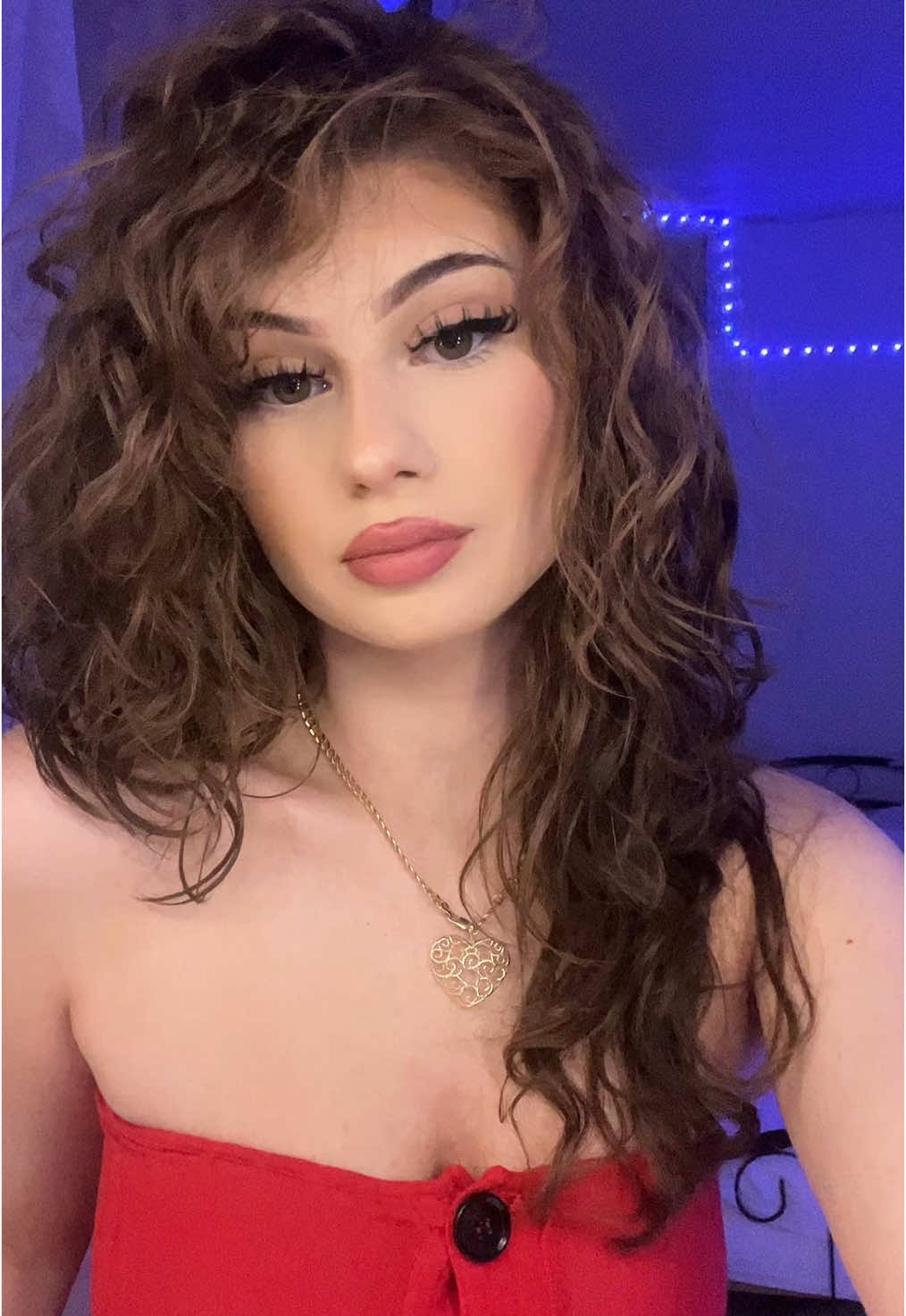 @Angel🦋