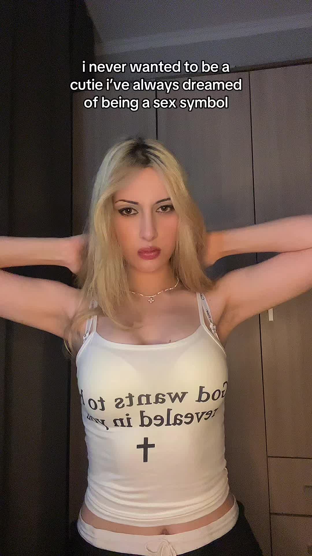 @Sabina Sazarow