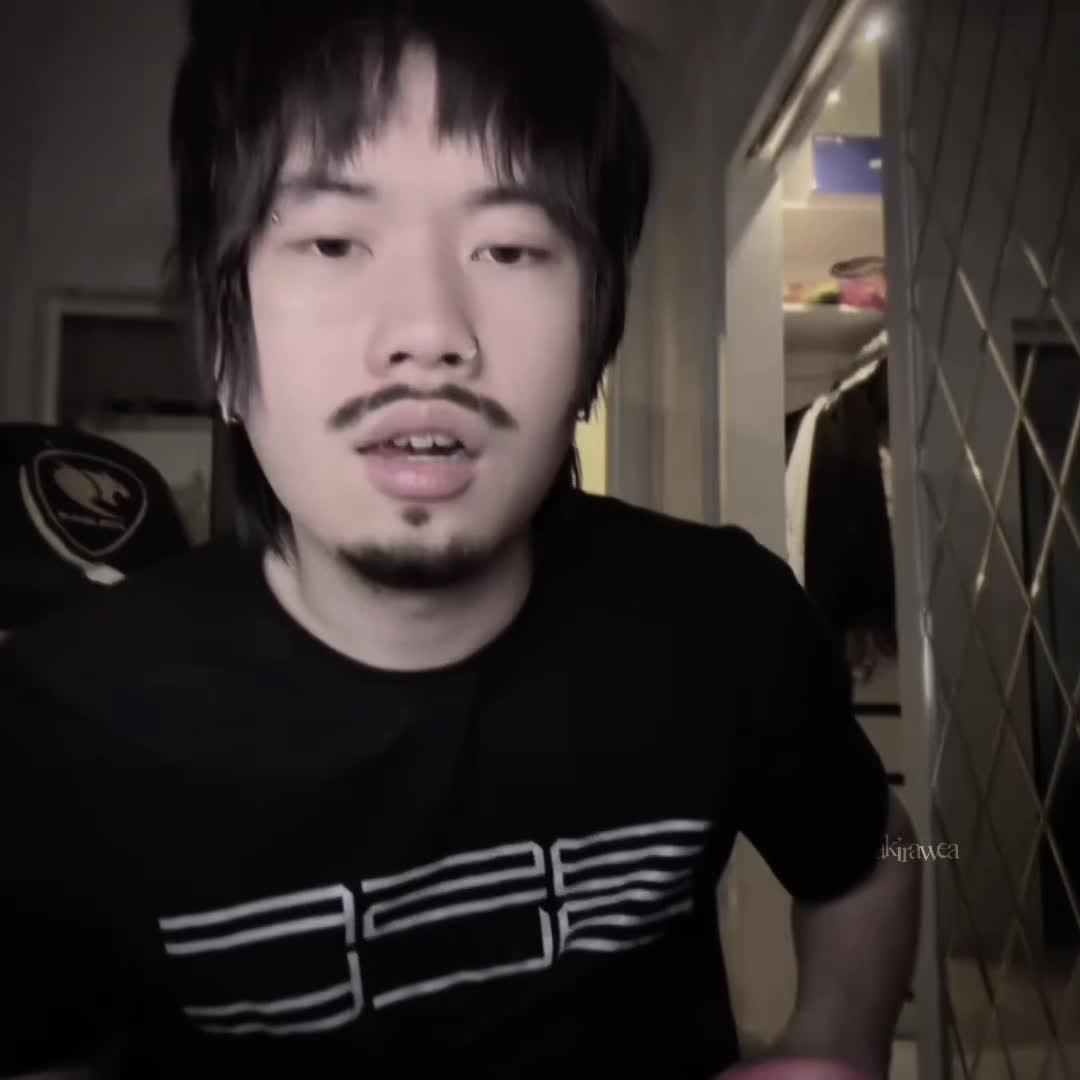 @Akira