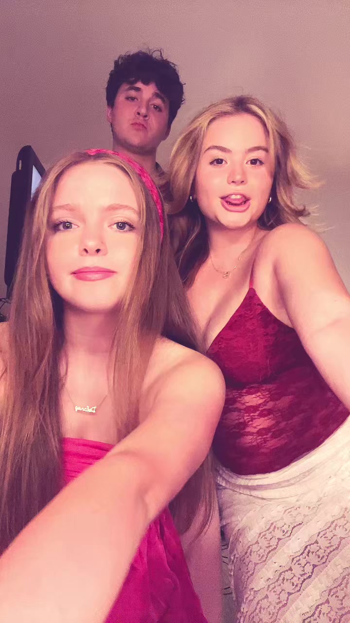 @sophukinghot