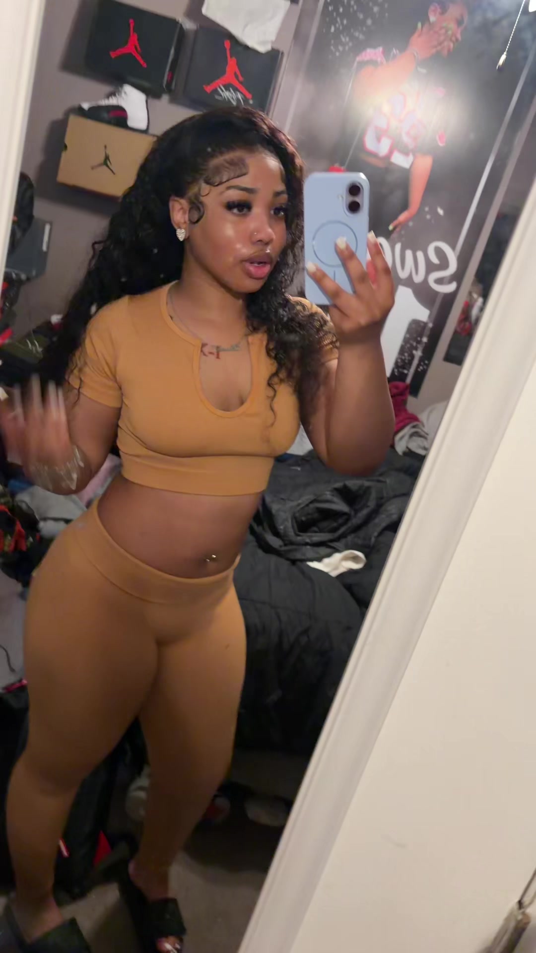 @dabomb.com