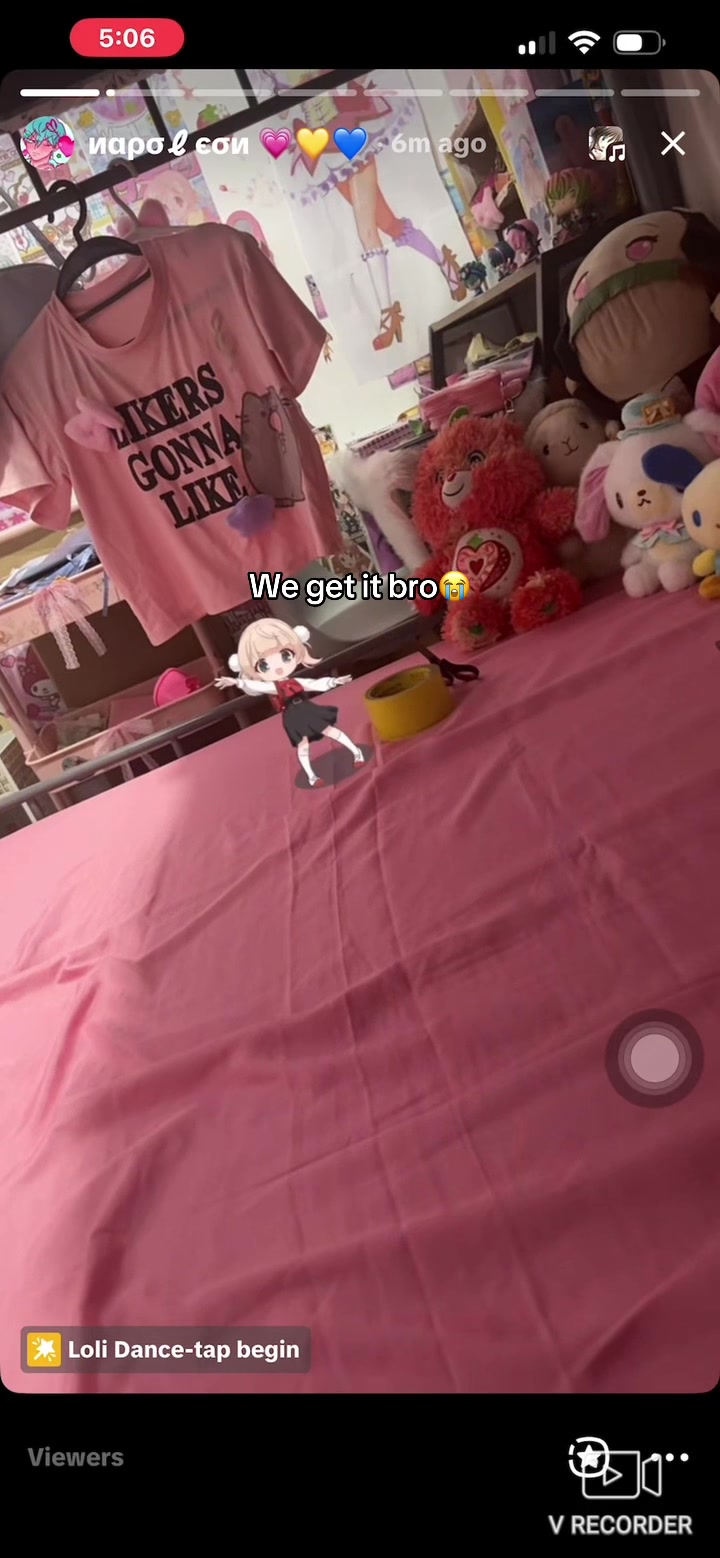 @и&alpha;&rho;&sigma;ℓє&sigma;и 💗💛💙
