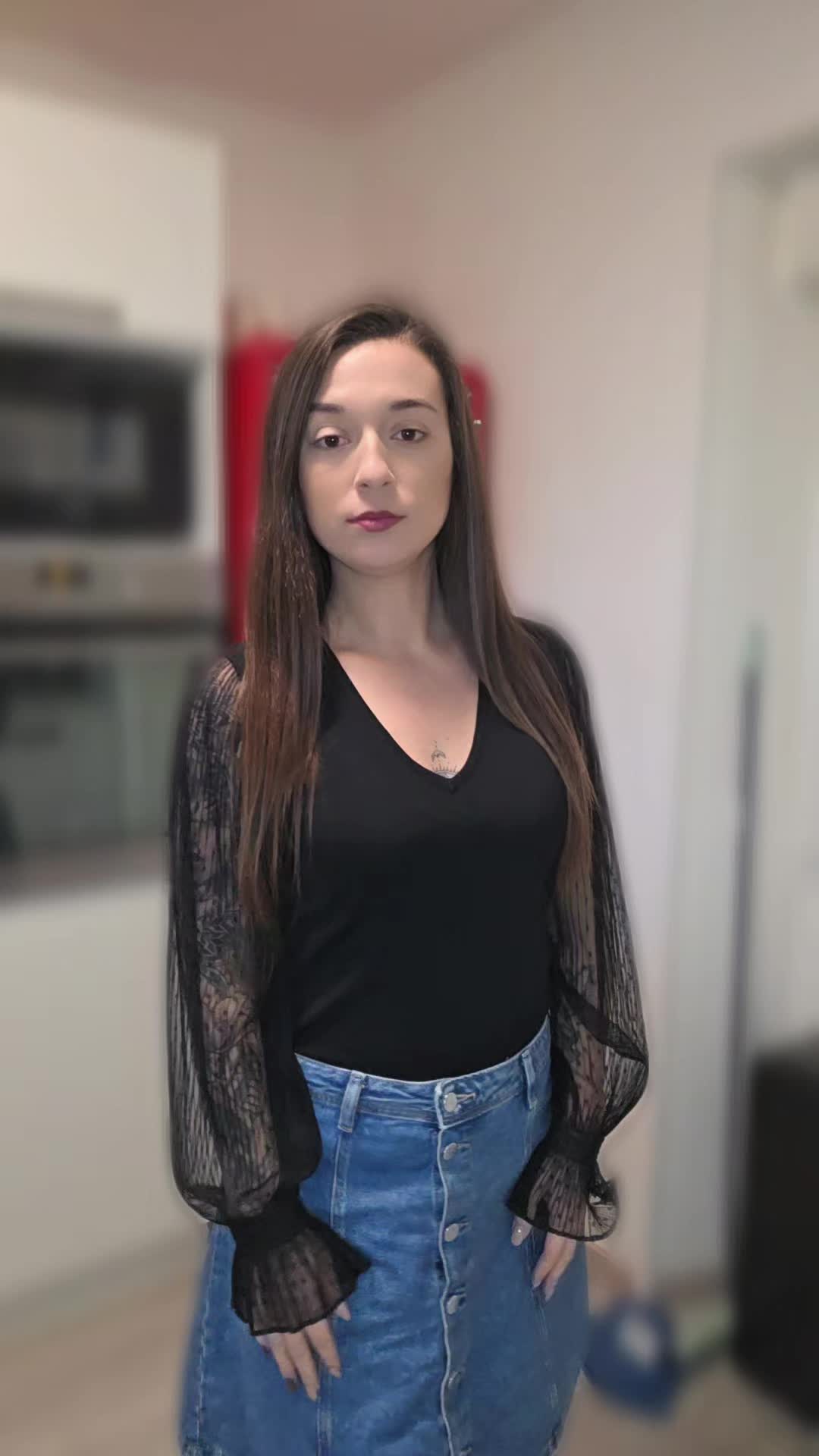 @Madame_M