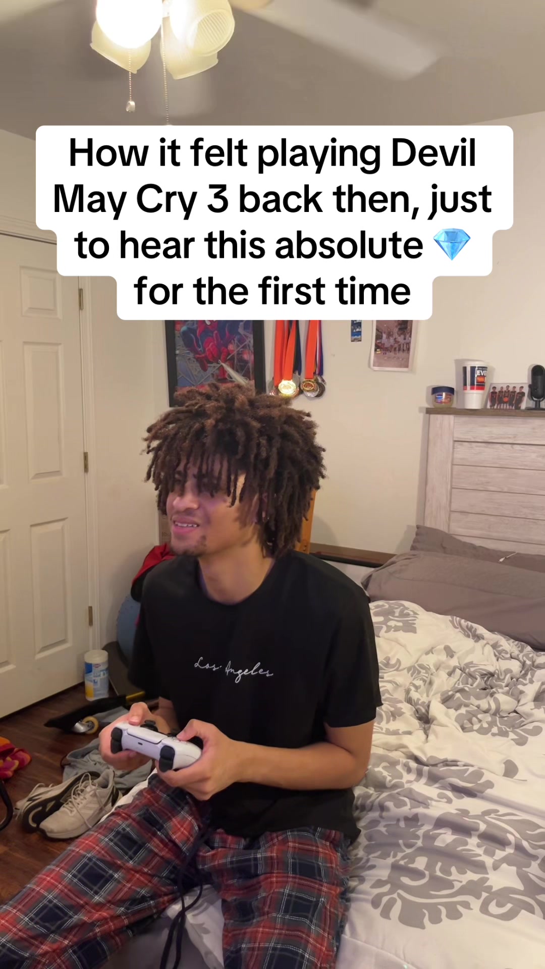 @ITZZ$kovie