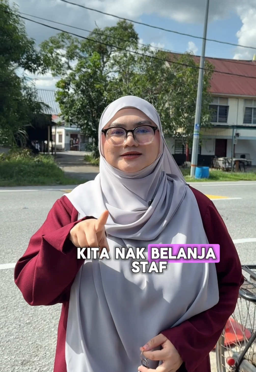 @Kfour | Kek Viral Parit Buntar
