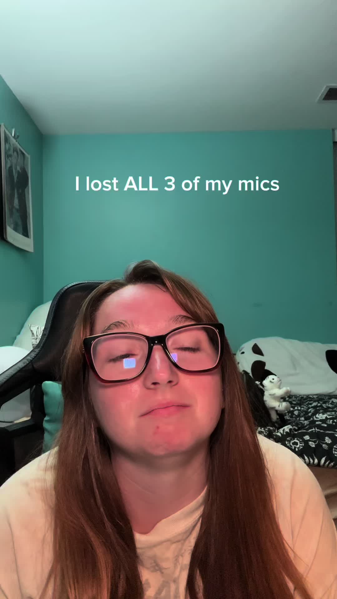 @Becomingico