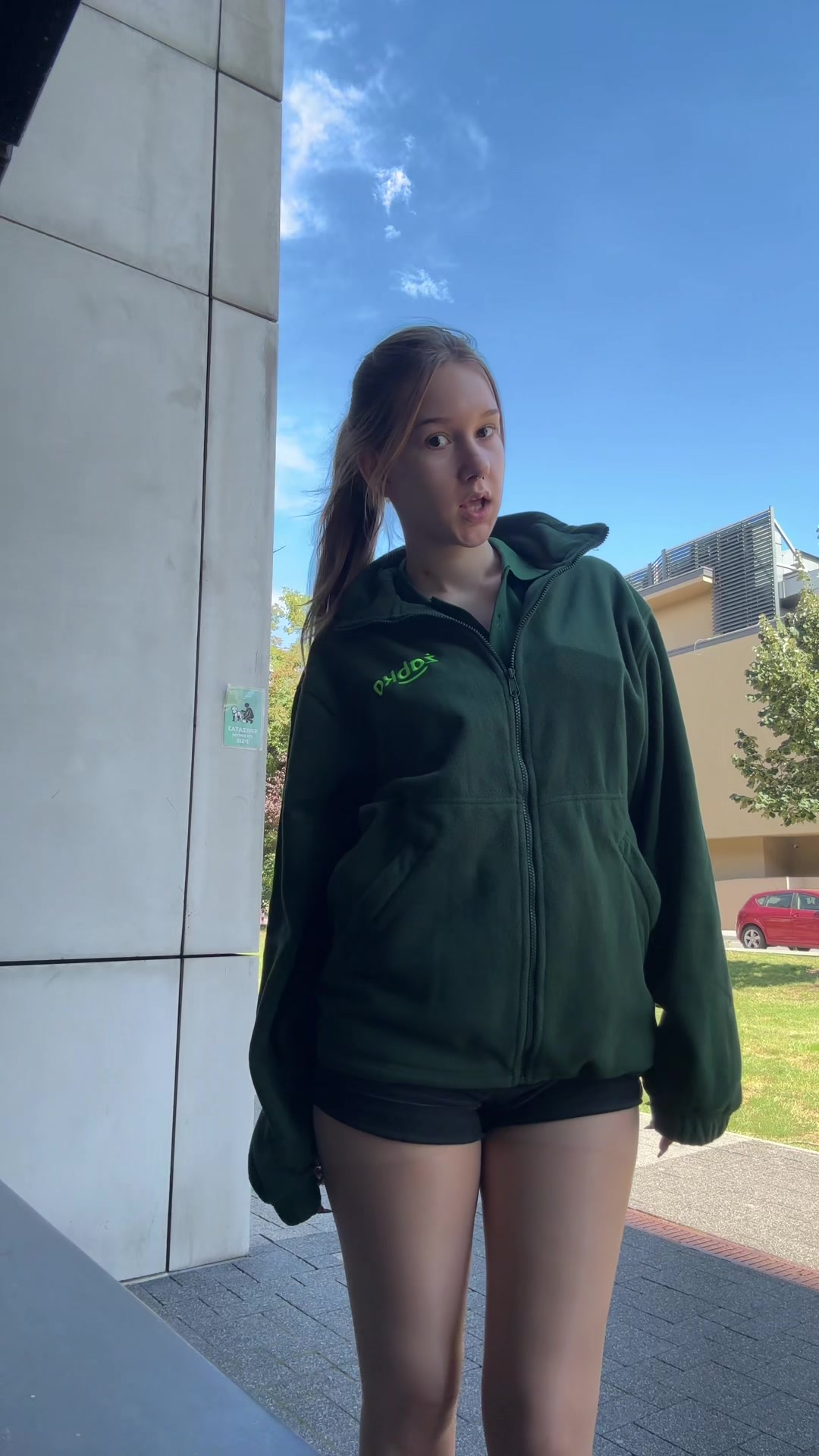 @Liv