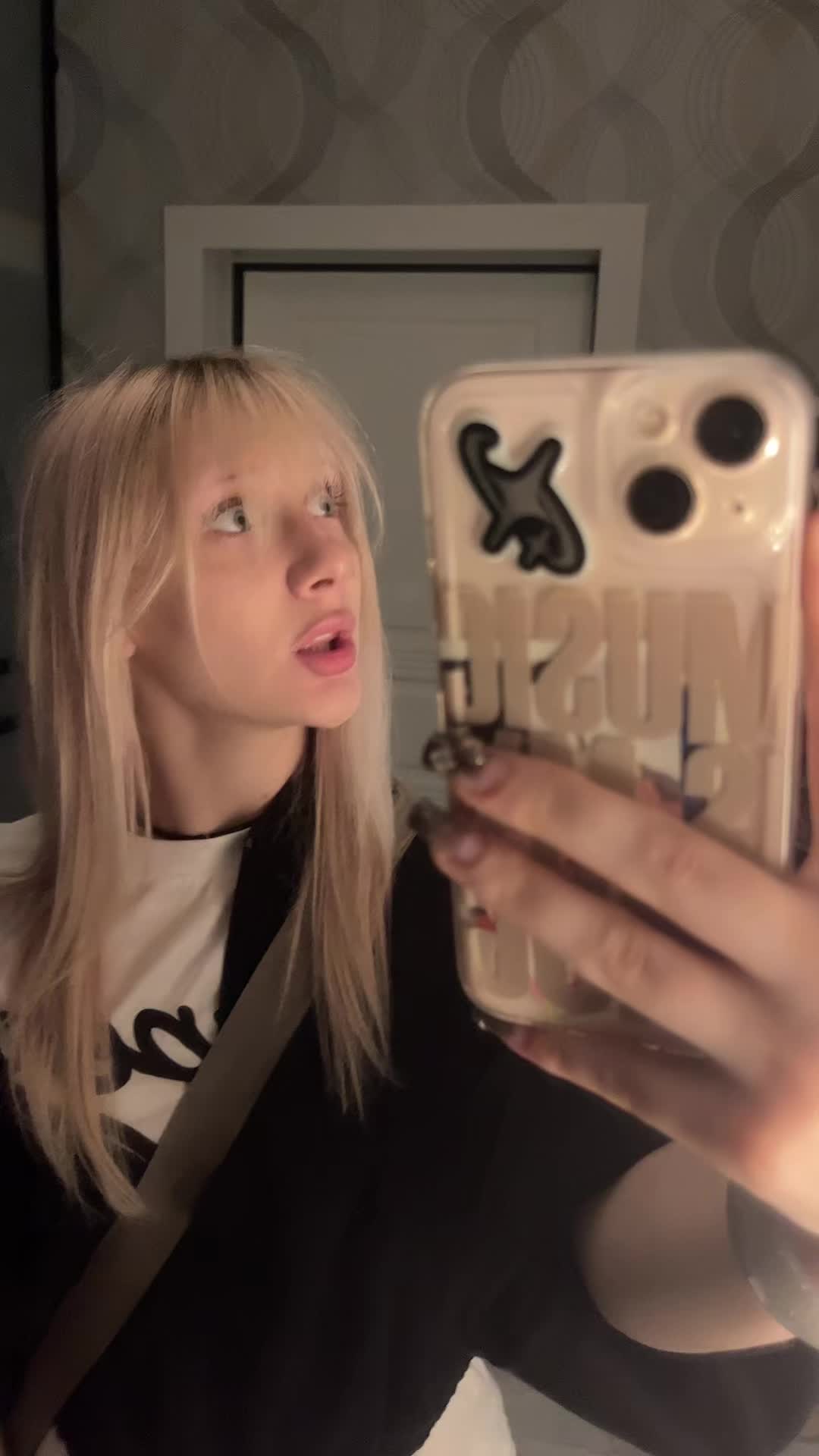 @лара ежевичка 🦇
