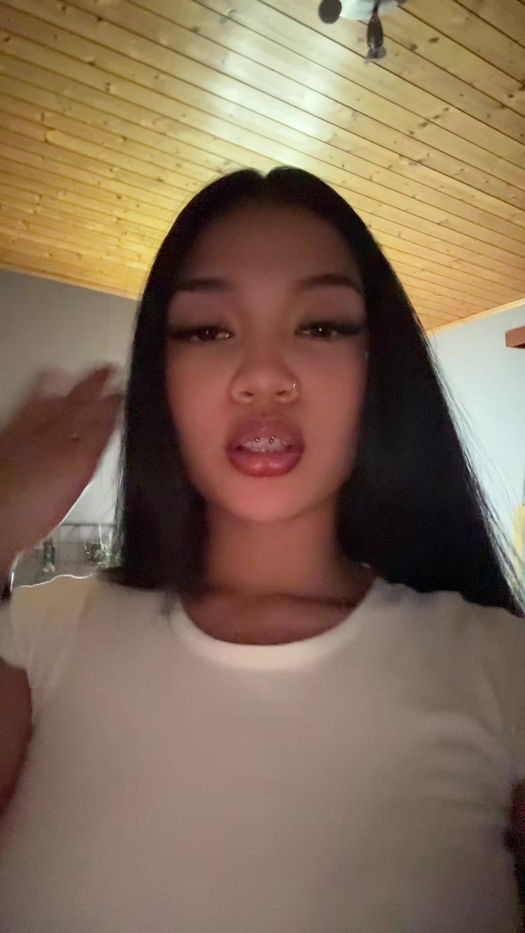 @Agatha.