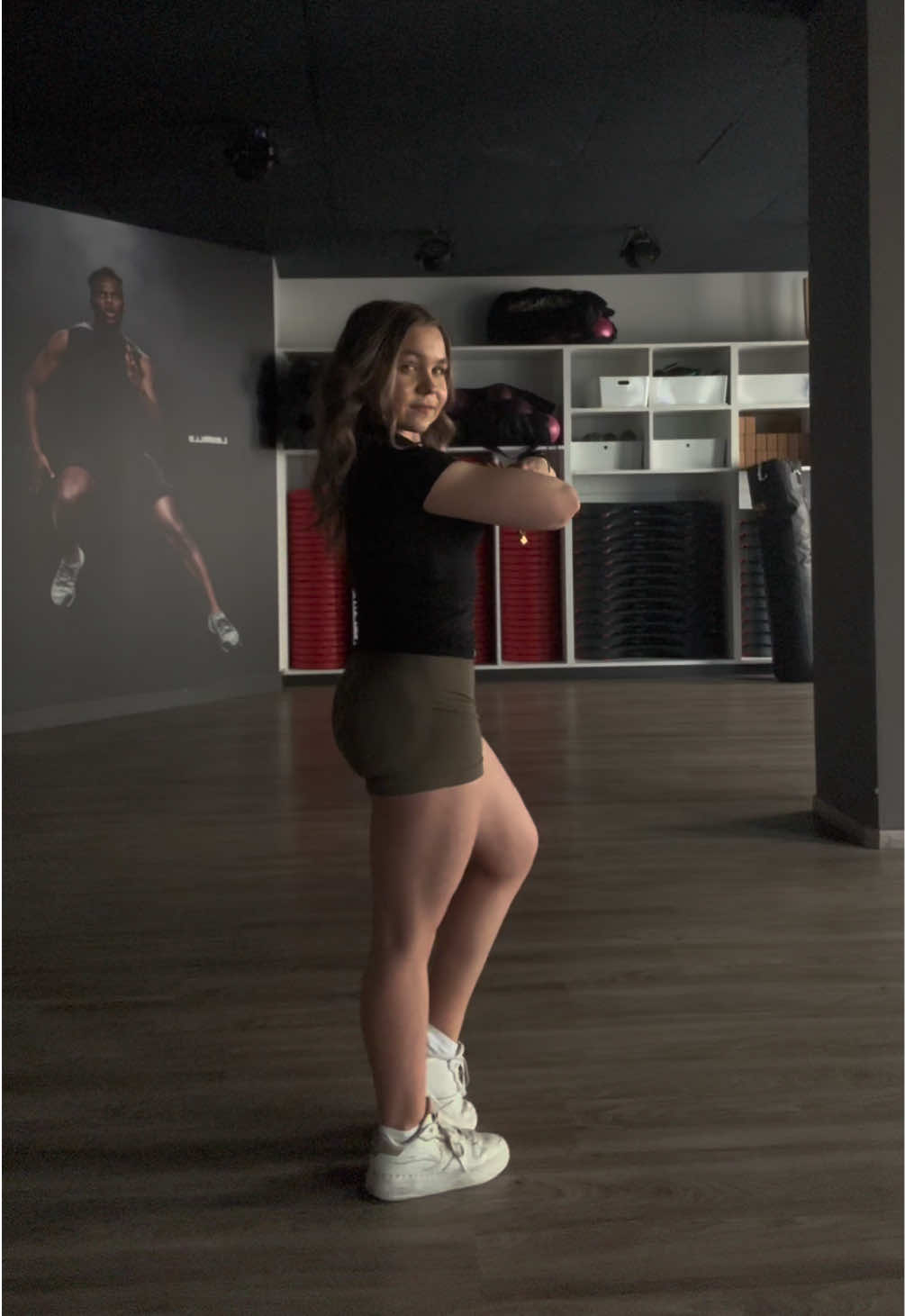 @Sophie  aka Tschimrat