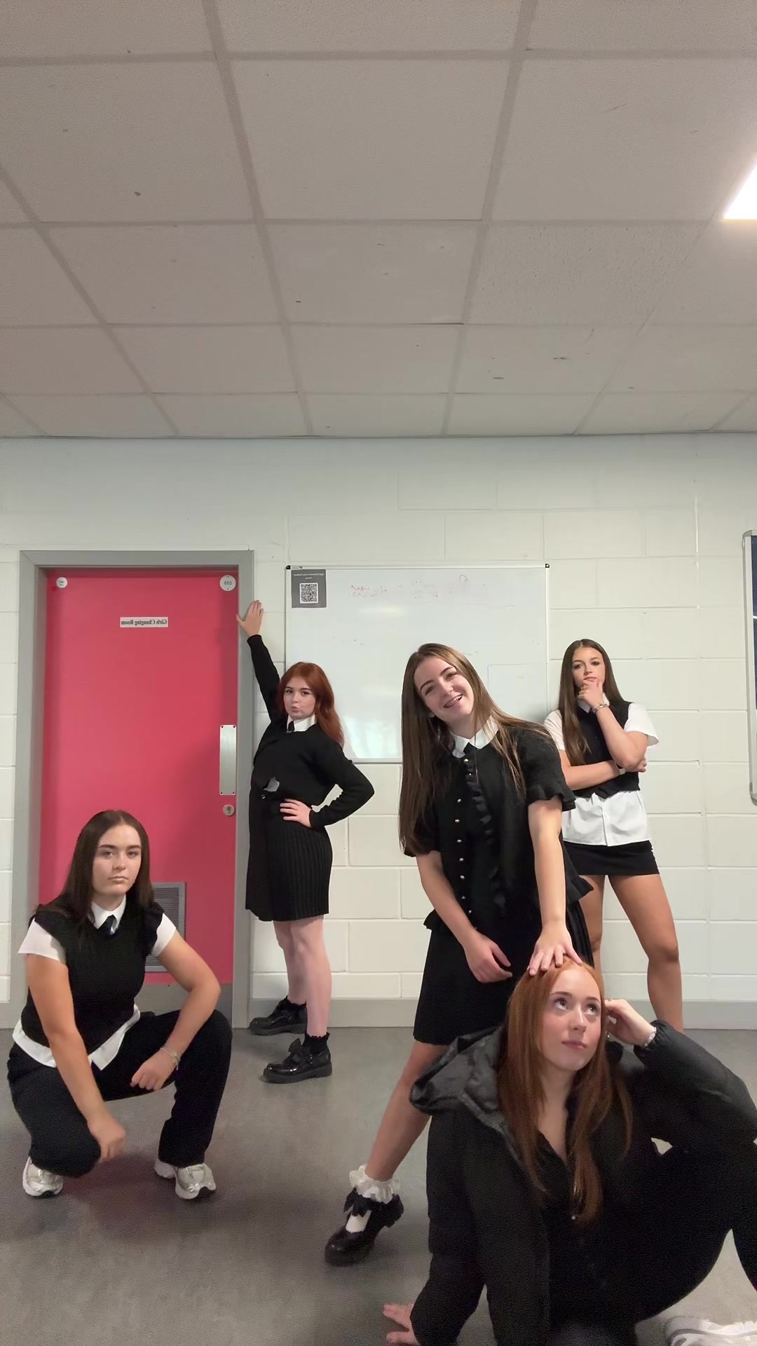 @dhsdancers