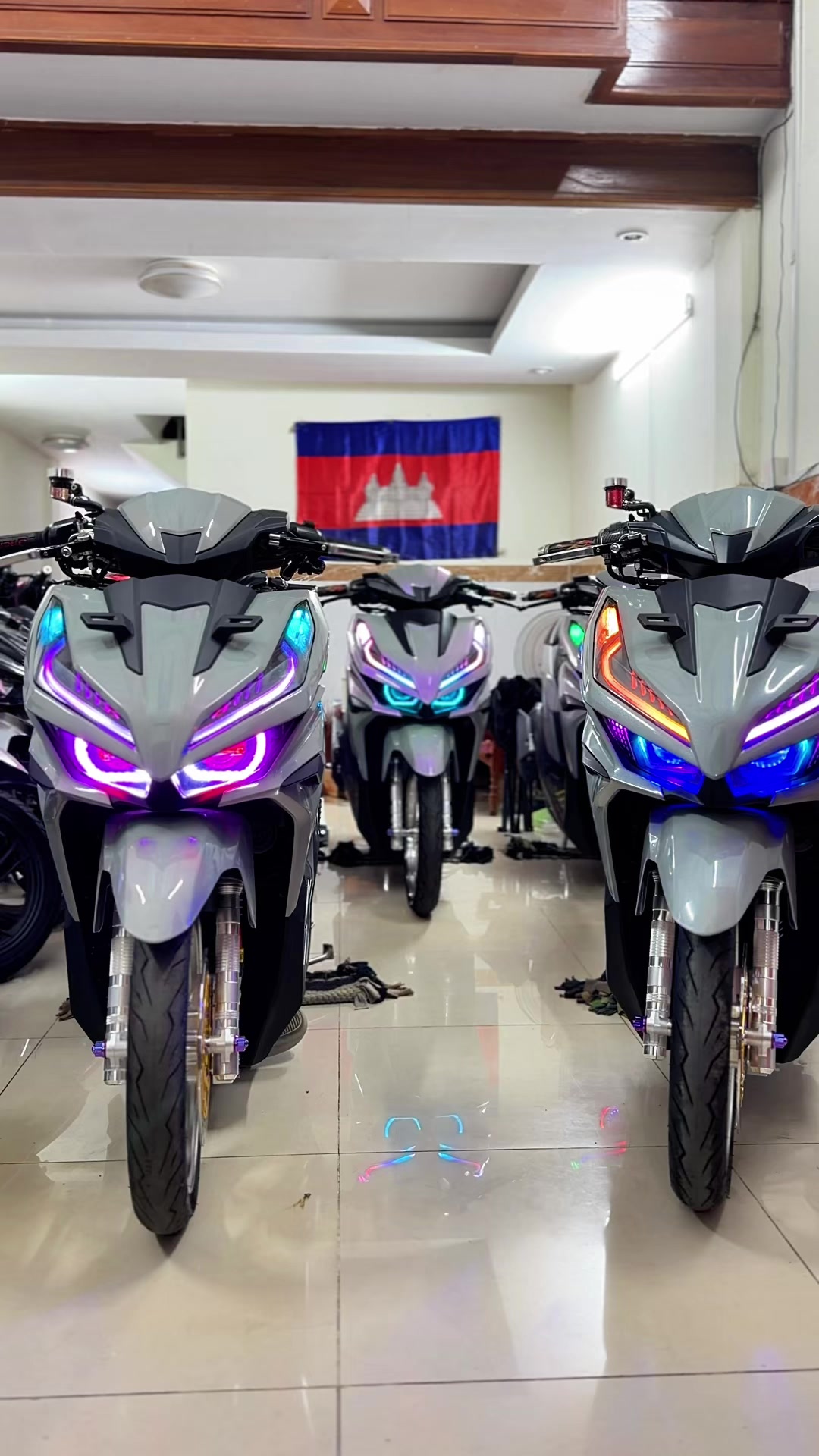 @ភាពសុភ័ក្រ្ត ទិញលក់ម៉ូតូវ៉ៃដូរ