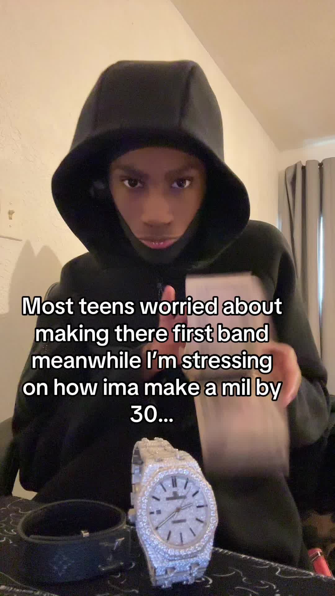 @Gwoup
