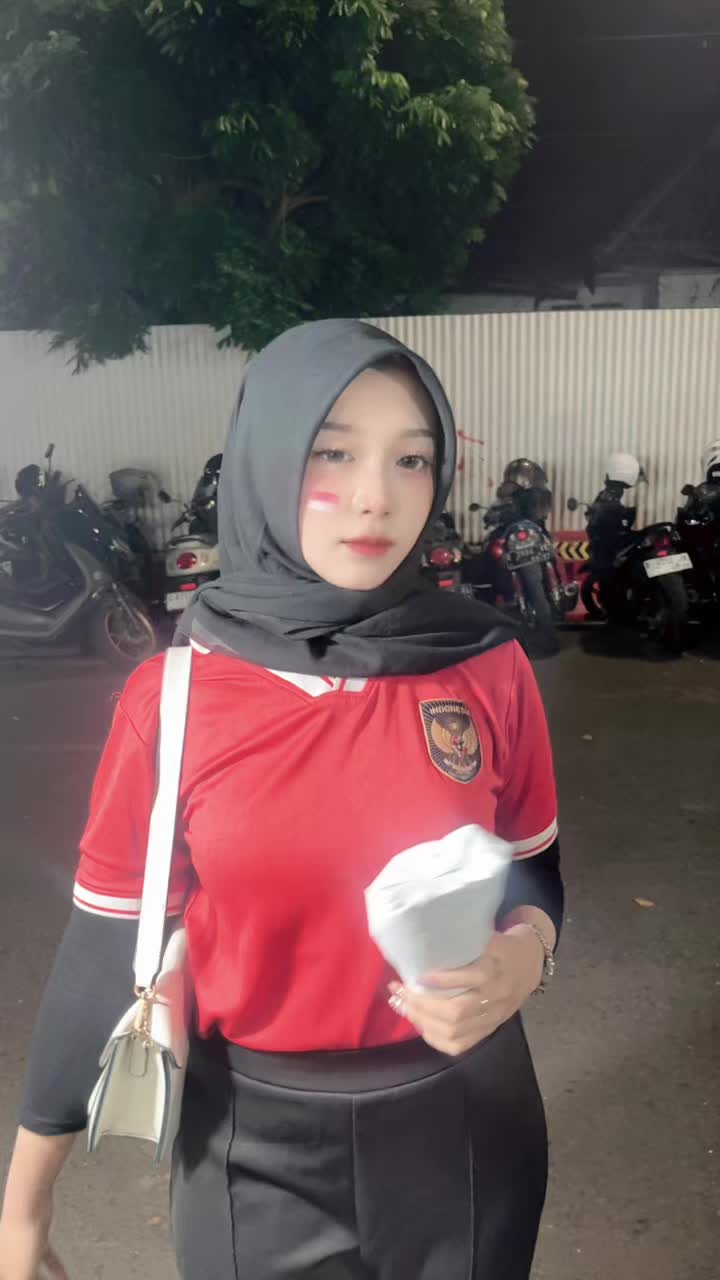 @nisnis18250