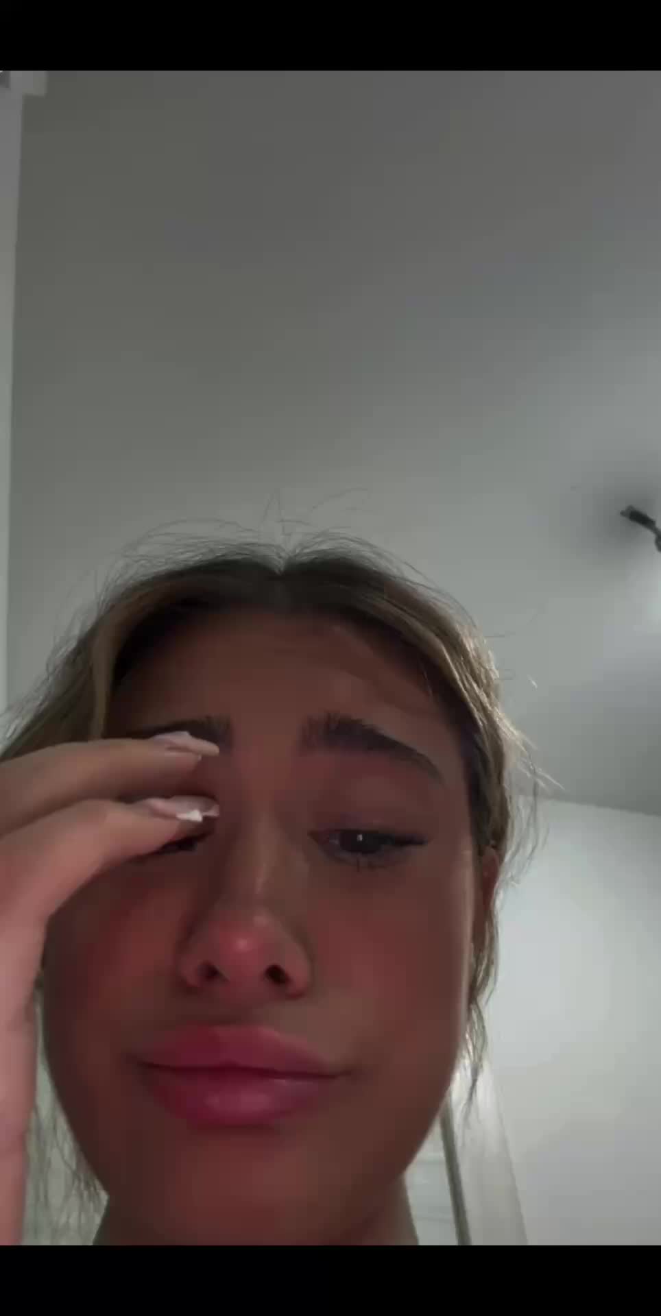 @asiaaapirro