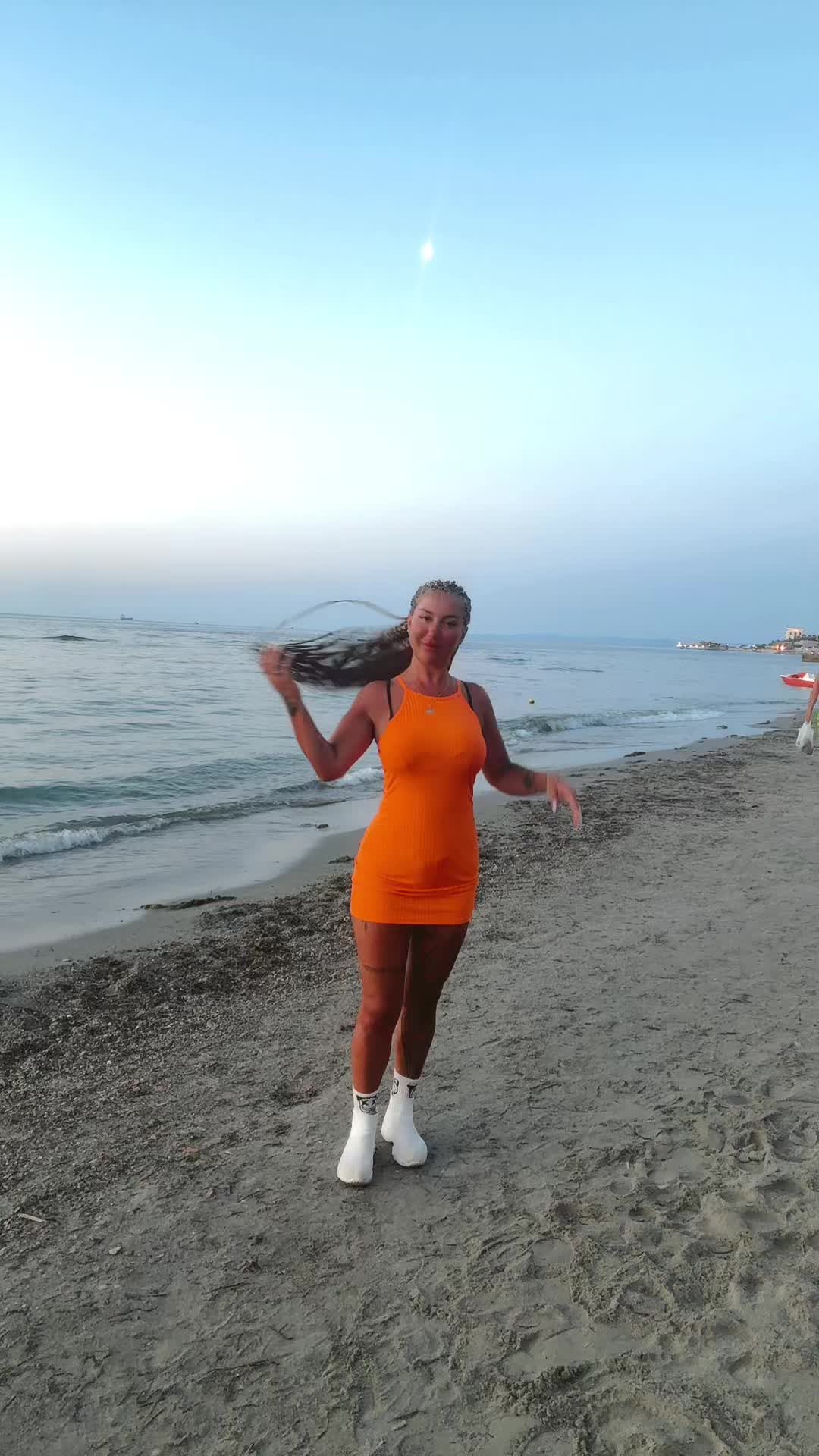 @Ela _entela