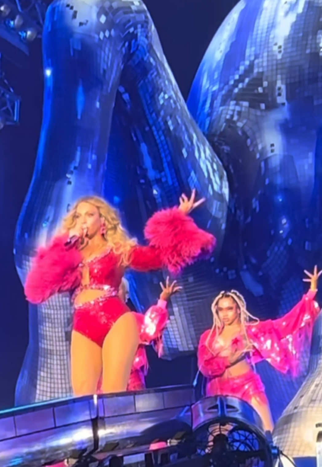 @Beyoncé doing tingz