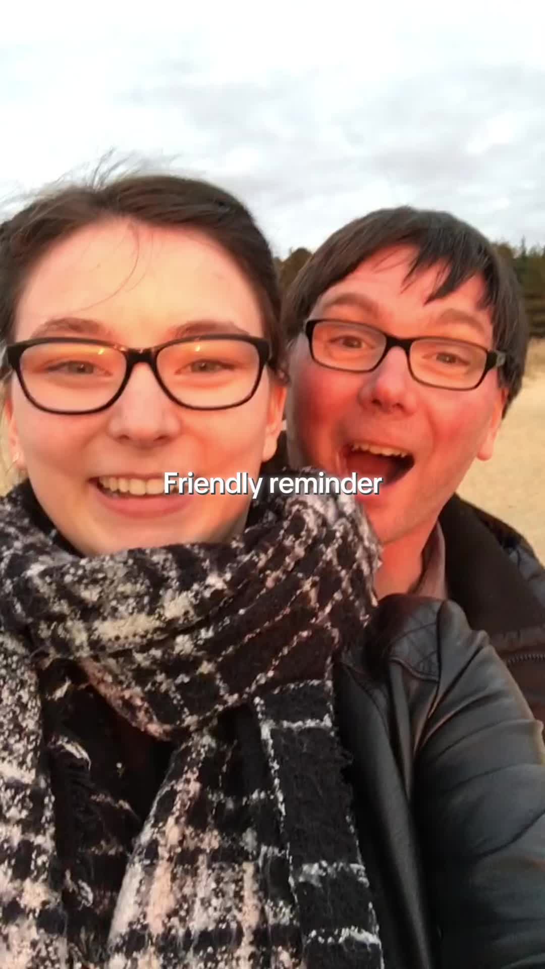 @Sandra 🦊