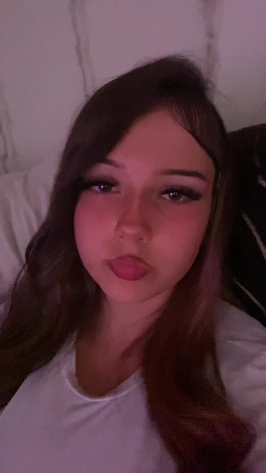 @👤