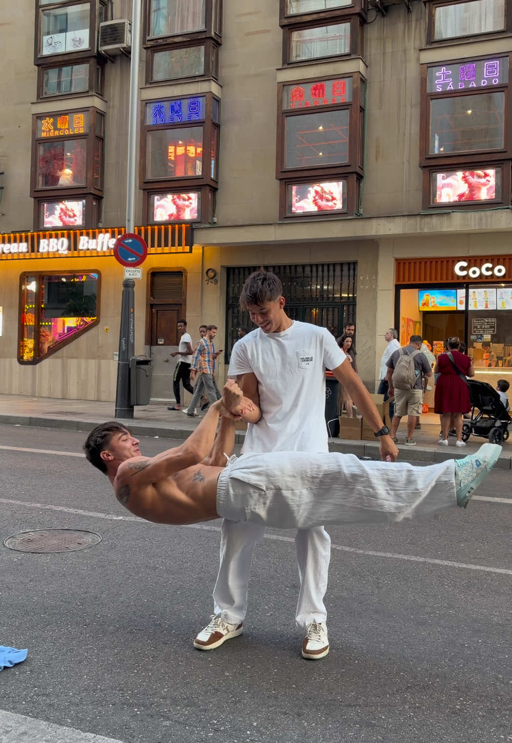 @maxim_khokha