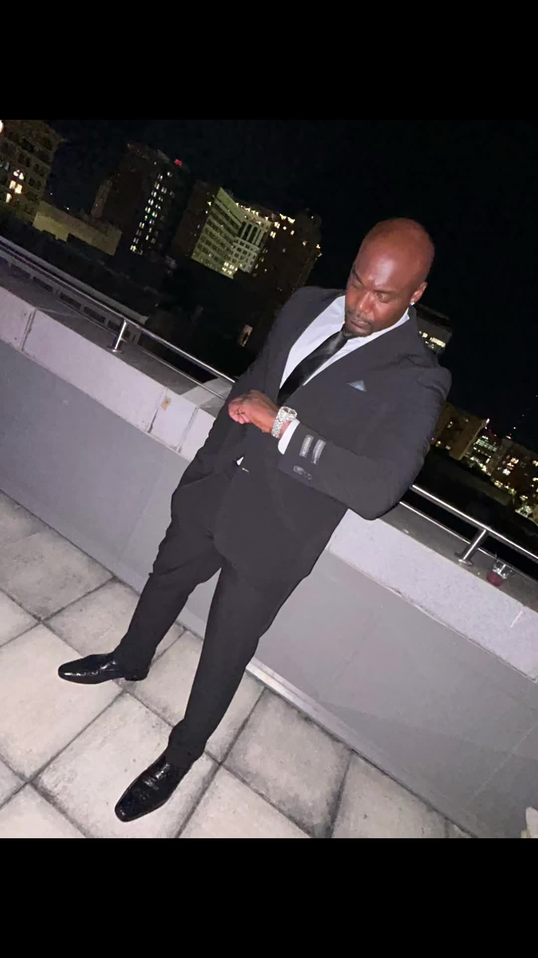 @Black_Superman_BigTL290lbs