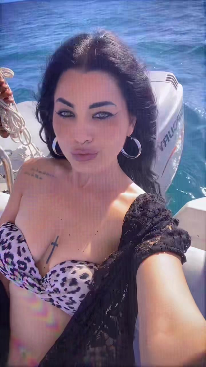 @dinacardone_official