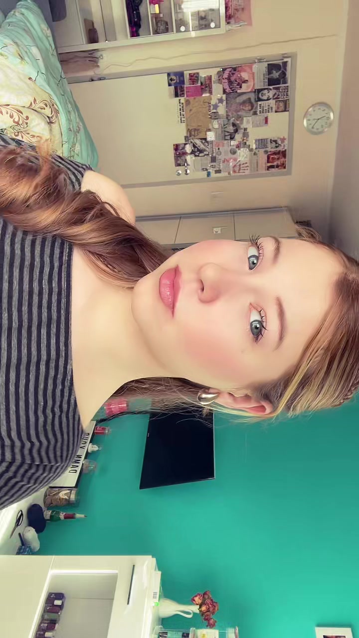 @julieecitaa