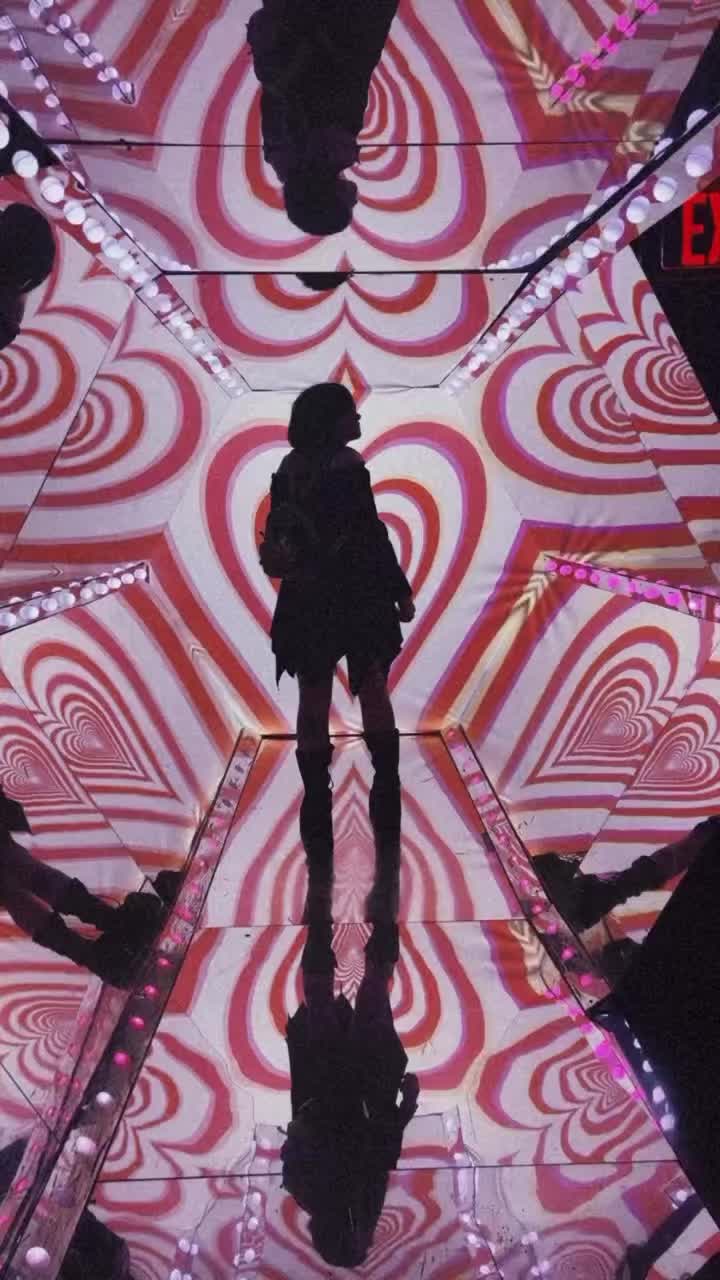 @mars as a girl ❤️🔥